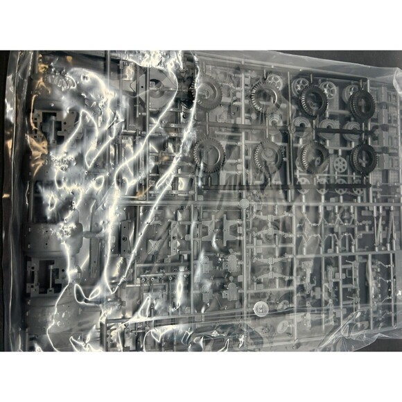 1/35 German 88MM Gun Flak 36/37 MRC-Tamiya Super kit w/ 9 figures & KS750 #MM117 - Picture 7 of 10